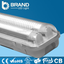 China Hersteller IP65 1200mm Tube Light Leuchten LED Tri-Proof Licht Outdoor